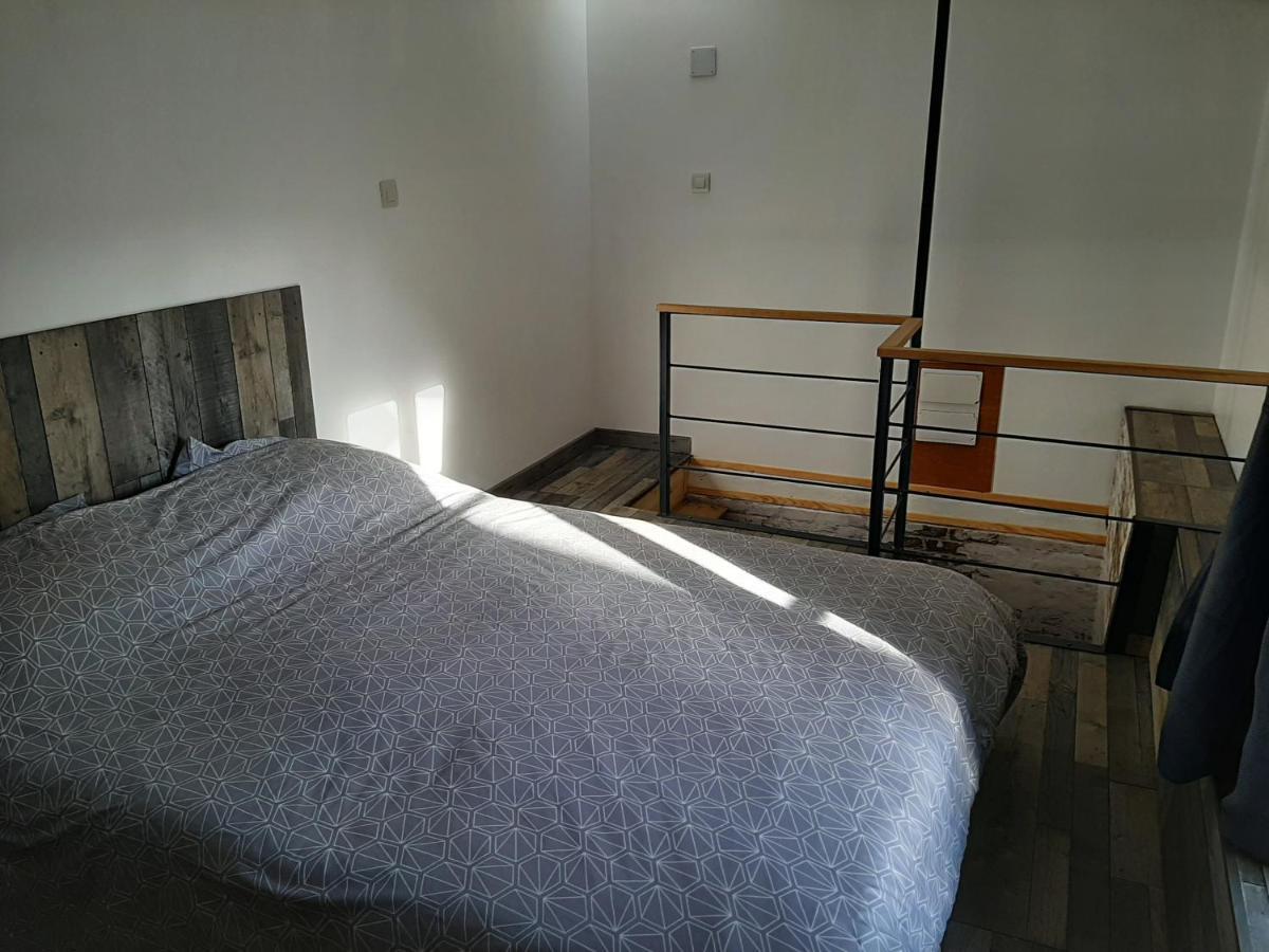 Ferienwohnung Le Petit Bois Niort Exterior foto
