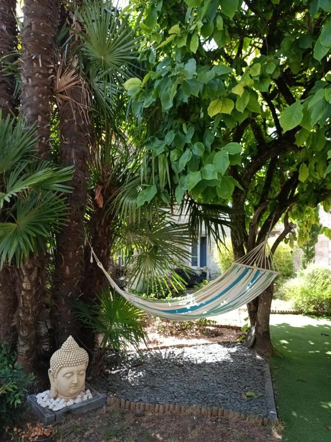 Ferienwohnung Le Petit Bois Niort Exterior foto